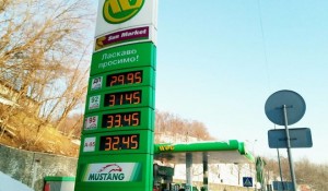 Украинских водителей хотят оставить без импортного бензина